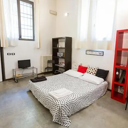 San Felice Modern Loft * Bologna