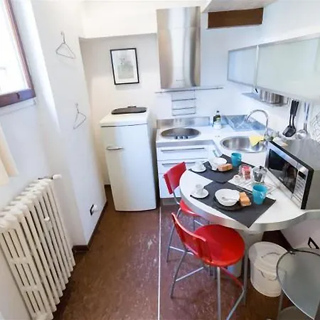 San Felice Modern Loft Apartmán *